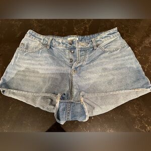 ROXY Ladies Women’s Size 29 High Cut Distressed Denim Jean Shorts